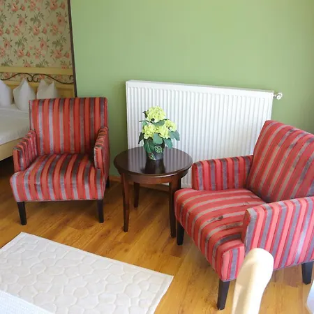 Boutique White Duchess