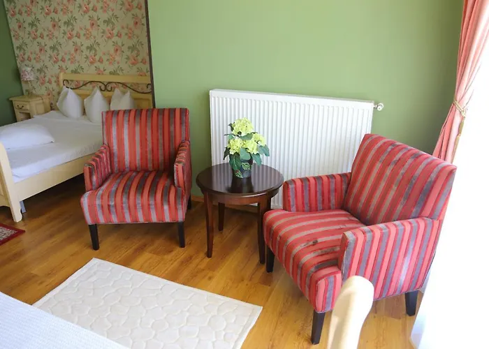 Boutique White Duchess