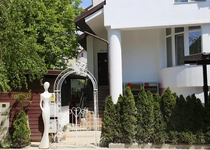 Boutique White Duchess Guest house Navodari